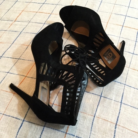 Dolce Vita Heels Cut out lace up Suede Black … - Picture 1 of 7